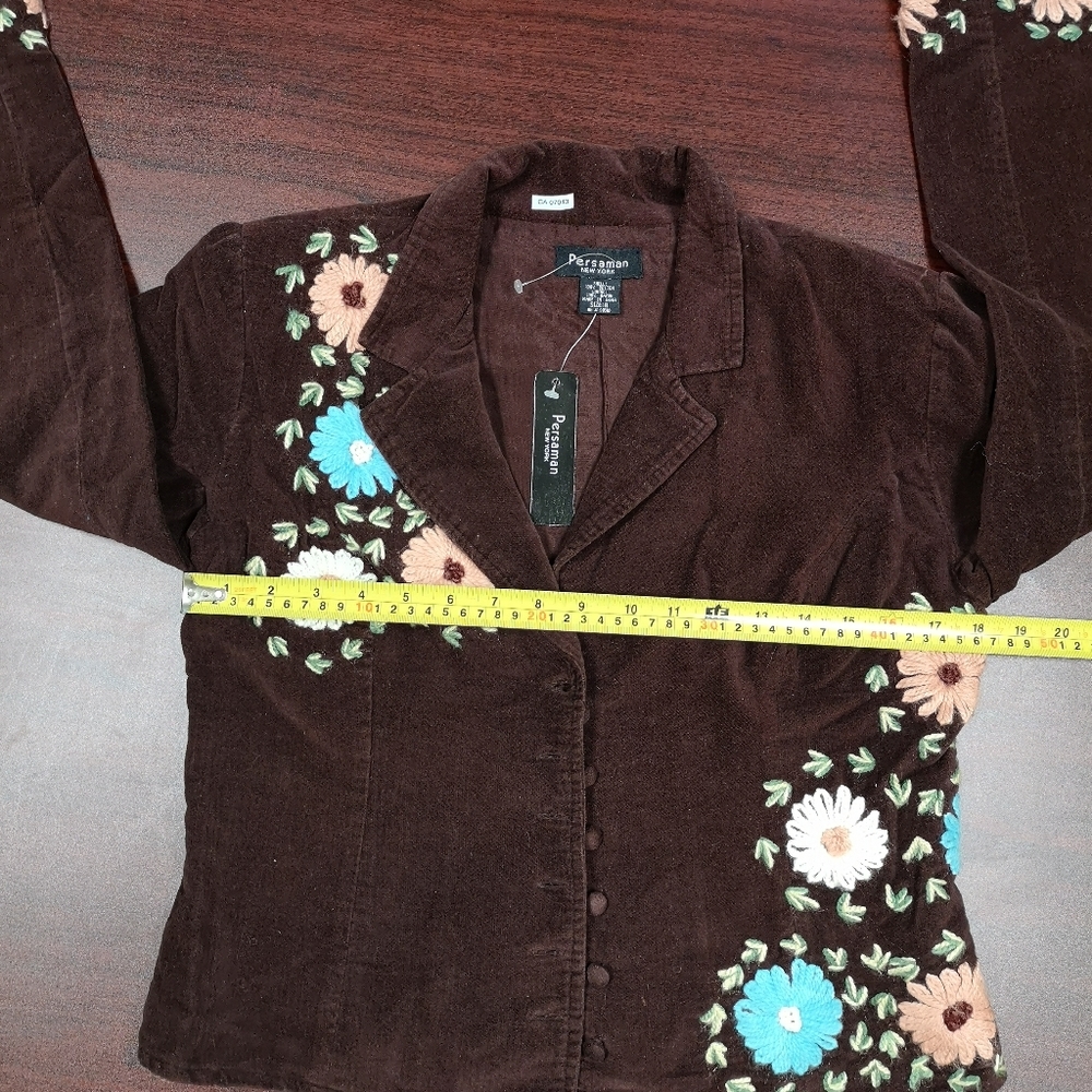 Blazer - Picture 6 of 7